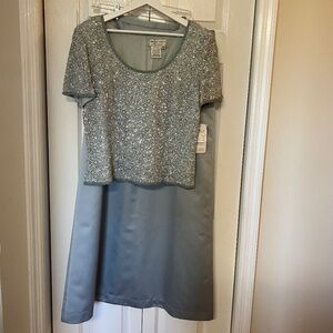 Adrianna Papell Dusty Blue Beaded Sequin Silk Two Piece Dress Set NWT Size 16